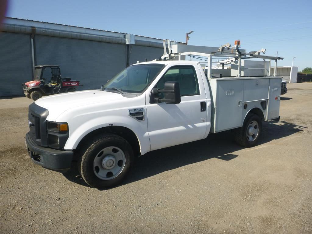 Image of Ford F-350 Primary image