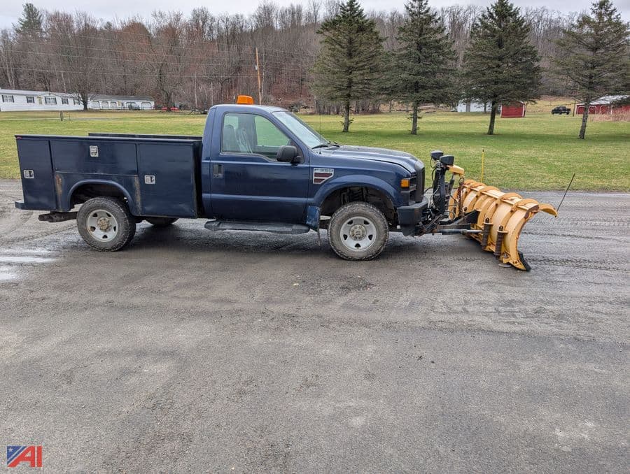 Image of Ford F-350 Primary image