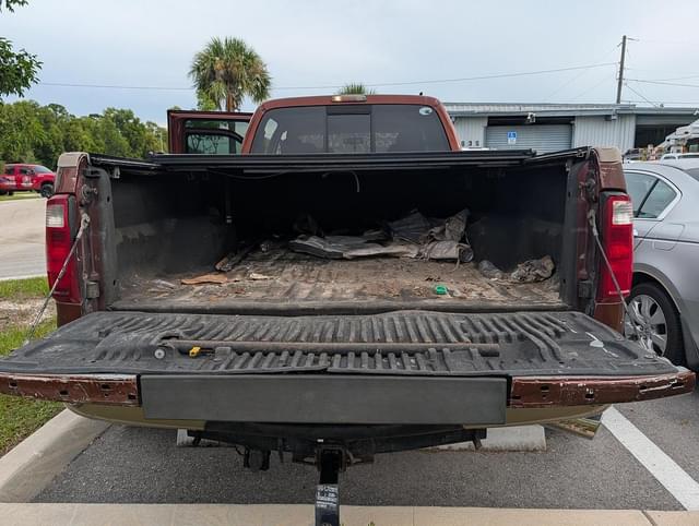 Image of Ford F-450 equipment image 3