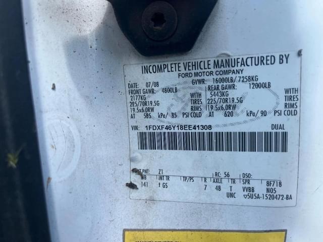Image of Ford F-450 equipment image 4