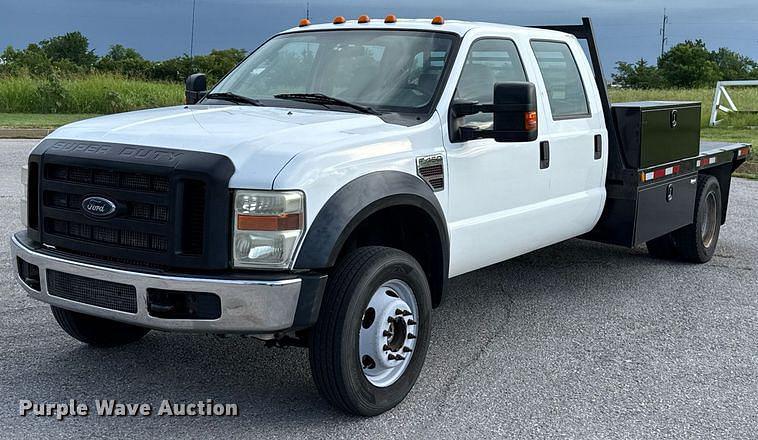 Image of Ford F-450 Primary image