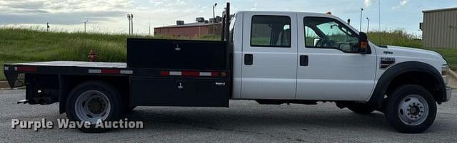Image of Ford F-450 equipment image 3