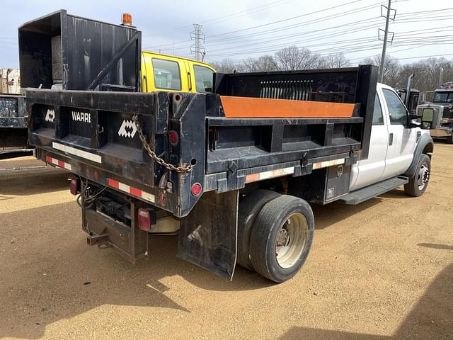 Image of Ford F-450 equipment image 2