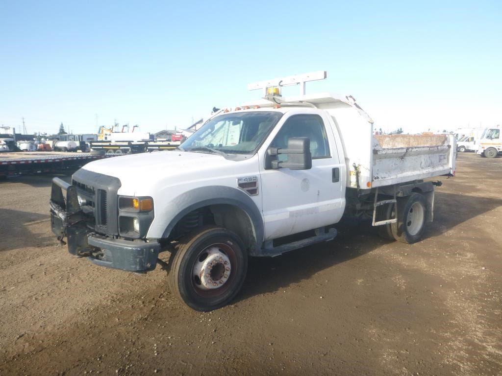 2008 Ford F-450 Equipment Image0