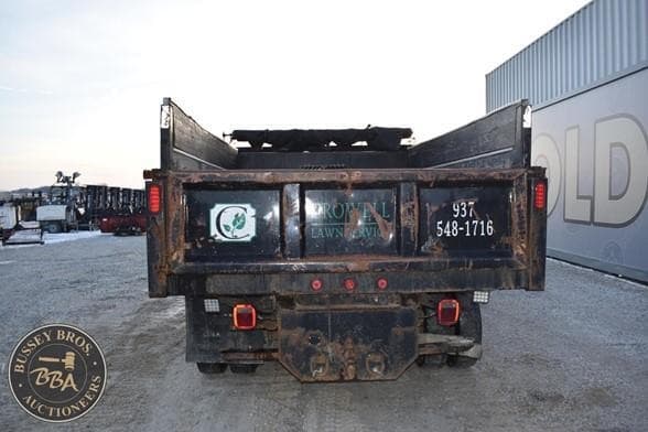 Image of Ford F-450 equipment image 4