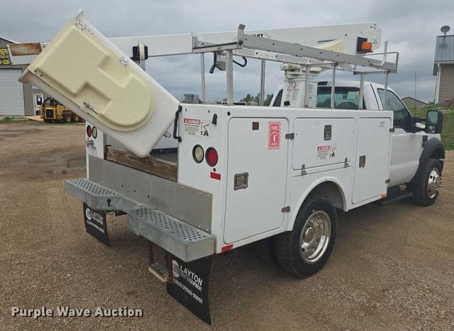 Image of Ford F-450 equipment image 4