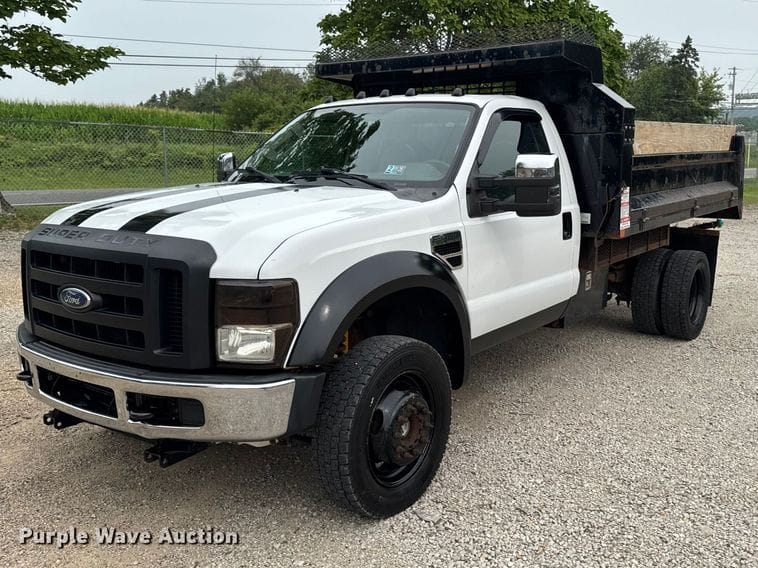 2008 Ford F-450 Equipment Image0