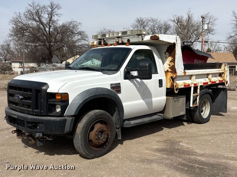 2008 Ford F-450 Equipment Image0