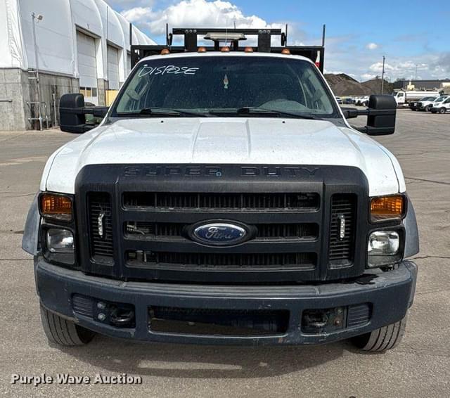 Image of Ford F-450 equipment image 1