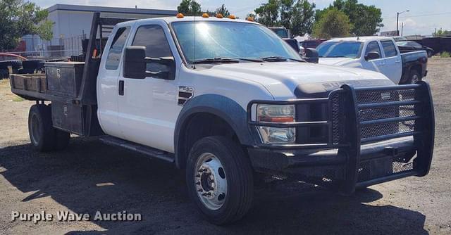 Image of Ford F-450 equipment image 2