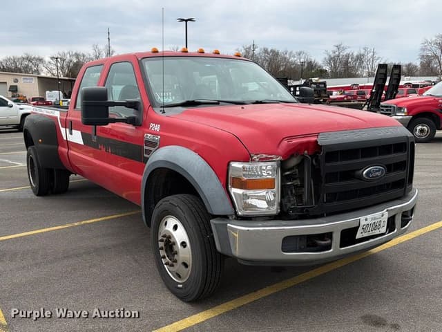 Image of Ford F-450 equipment image 2