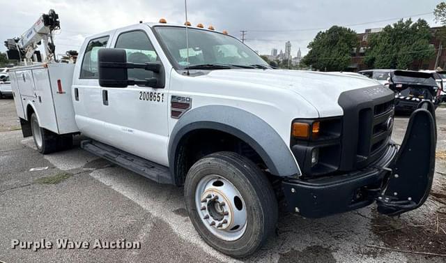 Image of Ford F-450 equipment image 2
