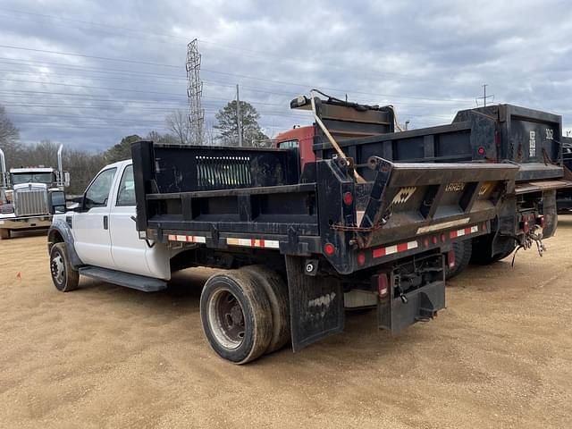 Image of Ford F-450 equipment image 1