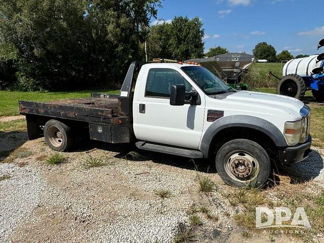 Image of Ford F-450 equipment image 1