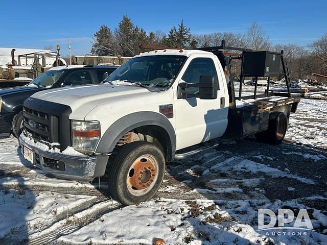 Image of Ford F-450 equipment image 1