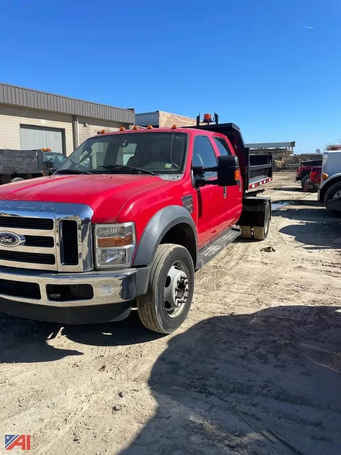 2008 Ford F-550 Equipment Image0