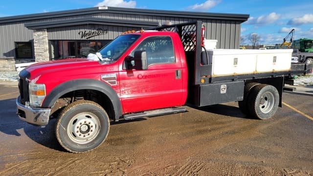 Image of Ford F-550 equipment image 3