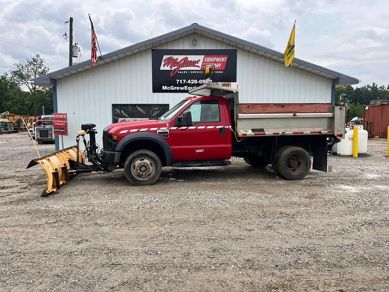 Image of Ford F-550 Primary image