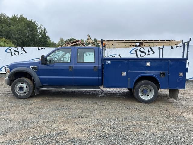 Image of Ford F-550 equipment image 1