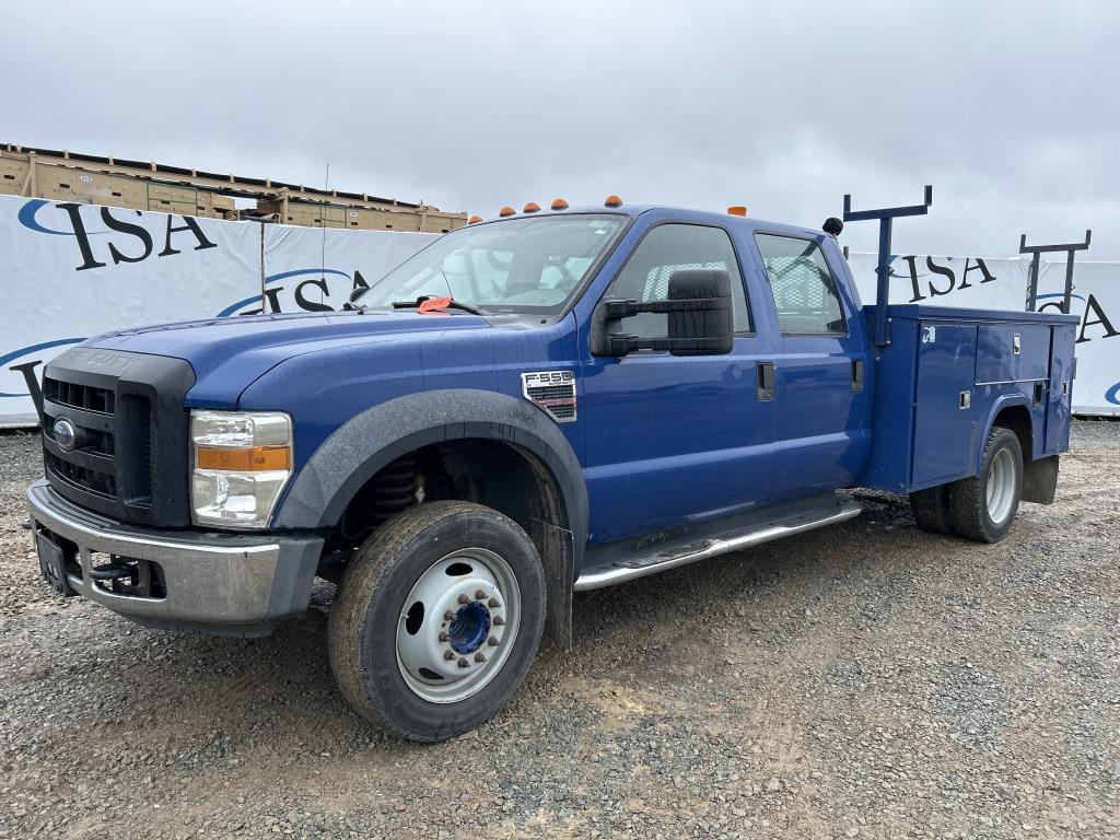 Image of Ford F-550 Primary image