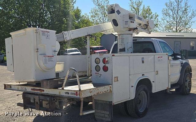 Image of Ford F-550XLSD equipment image 4