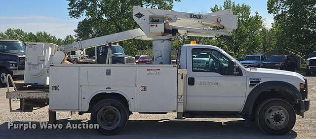 Image of Ford F-550XLSD equipment image 3