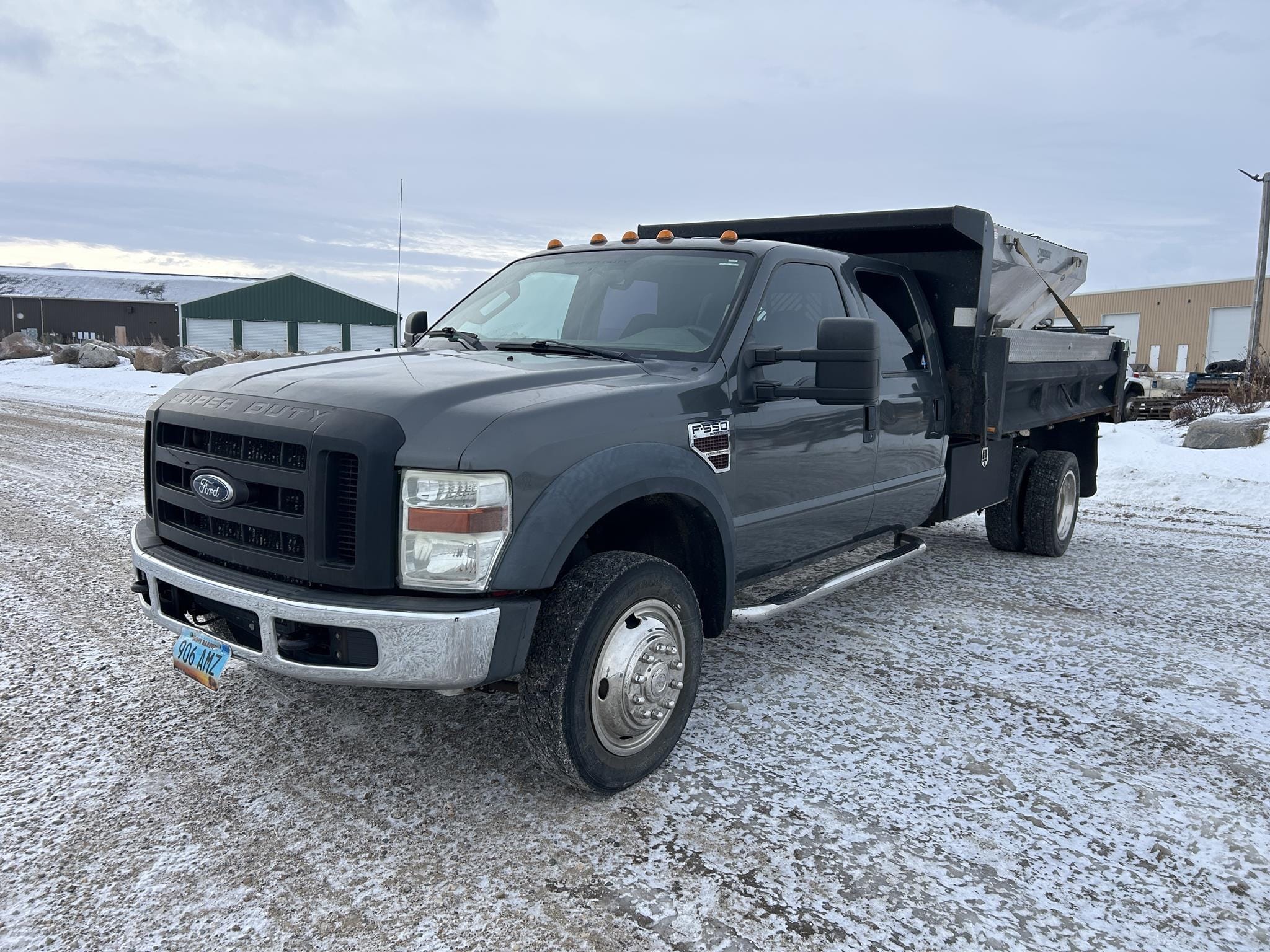 2008 Ford F-550 Equipment Image0