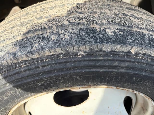 Image of Ford F-550 equipment image 1