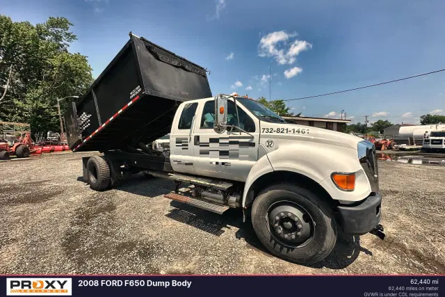 Image of Ford F-650 equipment image 2