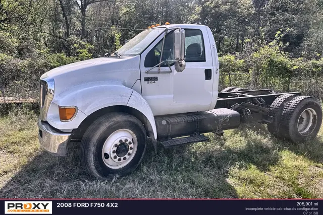 Image of Ford F-750 equipment image 1