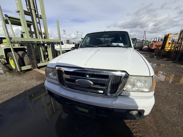 Image of Ford Ranger XLT equipment image 1