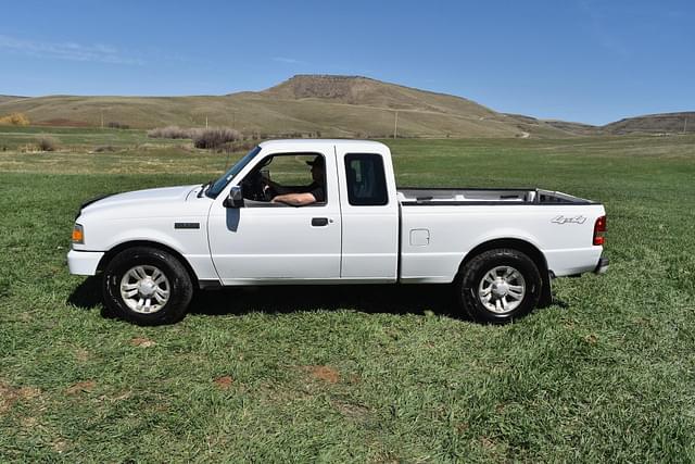 Image of Ford Ranger XLT equipment image 2