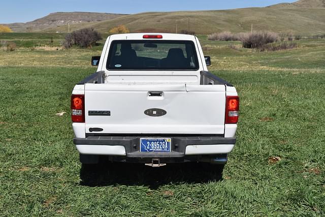 Image of Ford Ranger XLT equipment image 4
