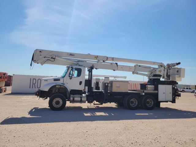 Image of Freightliner Business Class M2 equipment image 1