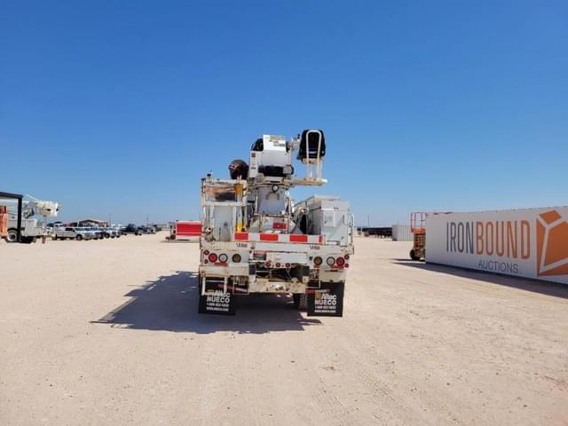 Image of Freightliner Business Class M2 equipment image 3