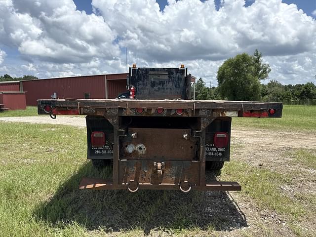 Image of Freightliner Business Class M2 equipment image 3