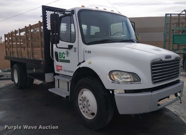 Image of Freightliner Business Class M2 equipment image 2