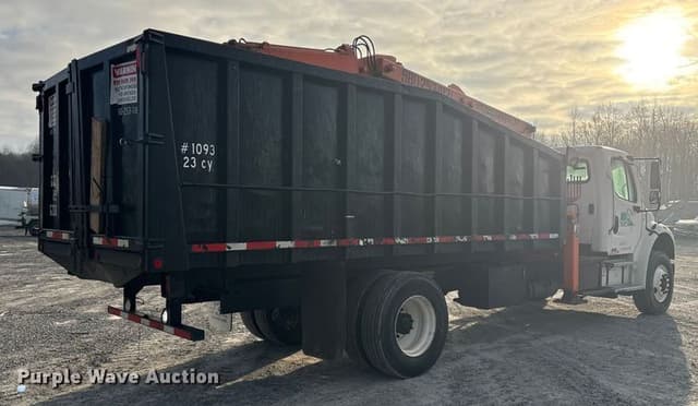 Image of Freightliner Business Class M2 equipment image 4