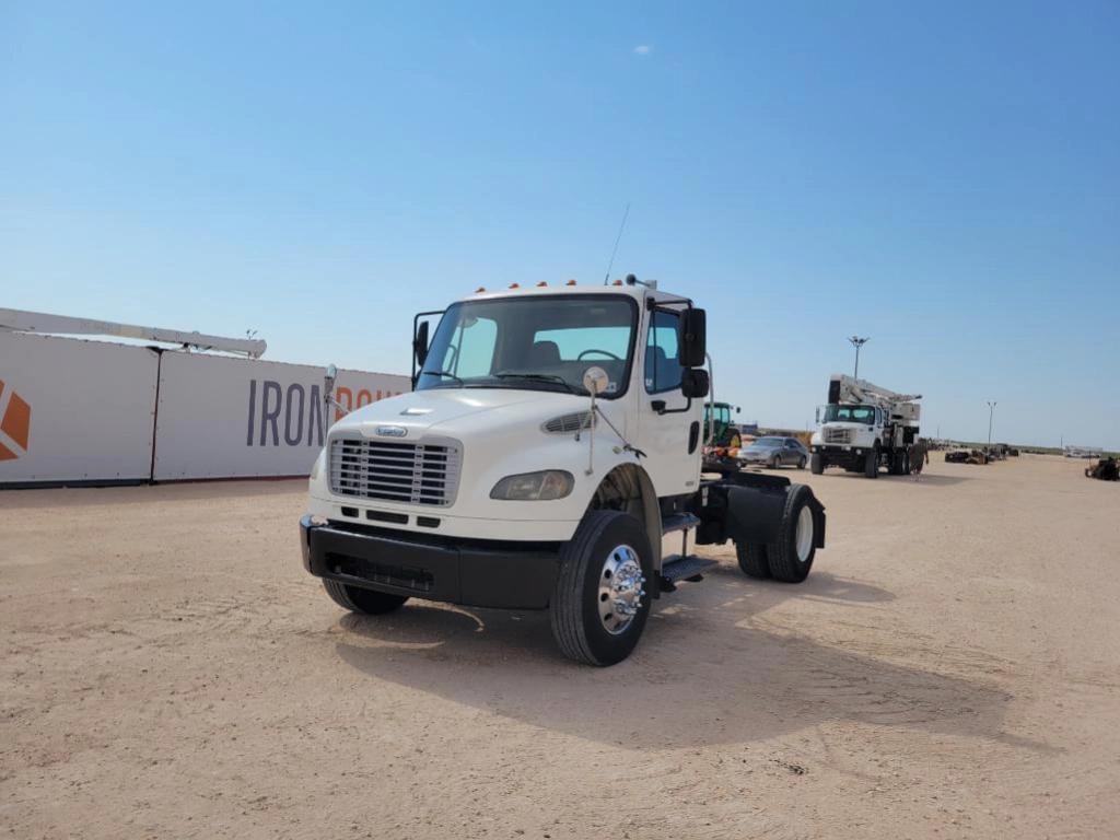 Image of Freightliner Business Class M2 Primary image