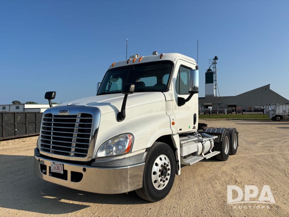 Image of Freightliner Cascadia Primary image