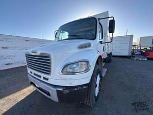 2008 Freightliner M2 106 Image