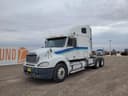 2008 Freightliner Columbia 120 Image