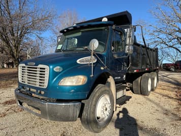 Main image Freightliner M2 106