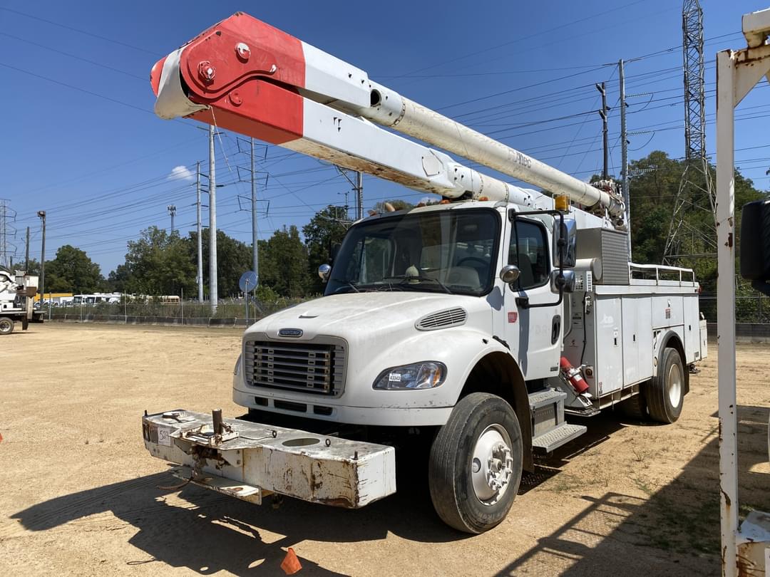 Image of Freightliner M2 Primary image