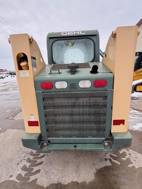 Image of Gehl 5240 equipment image 3