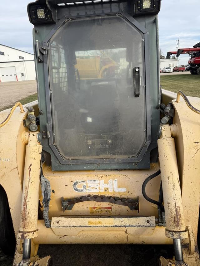 Image of Gehl 7810 equipment image 1