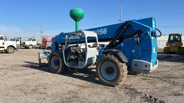 Image of Genie GTH1056 equipment image 2