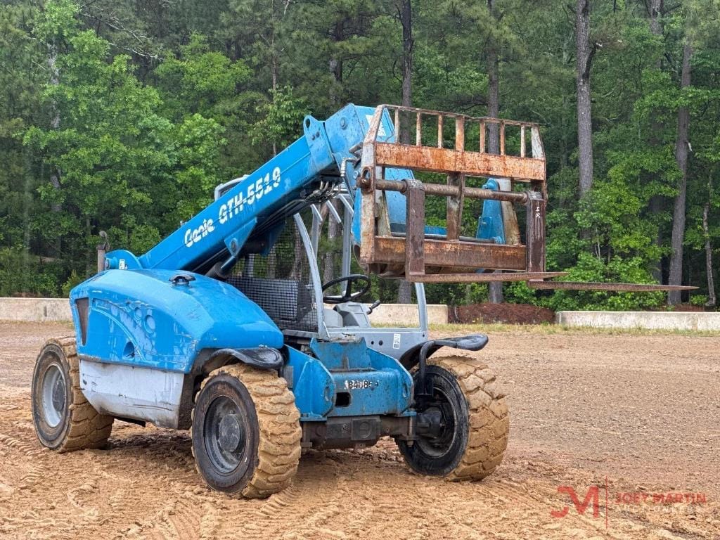 2008 Genie GTH-5519 Equipment Image0
