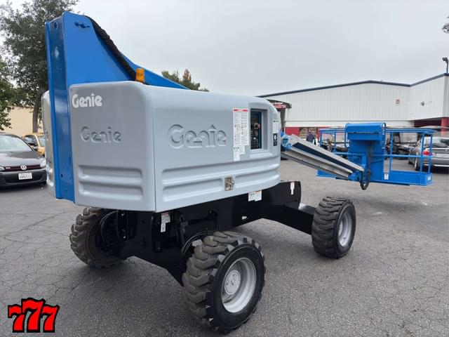 Image of Genie S-40 equipment image 4