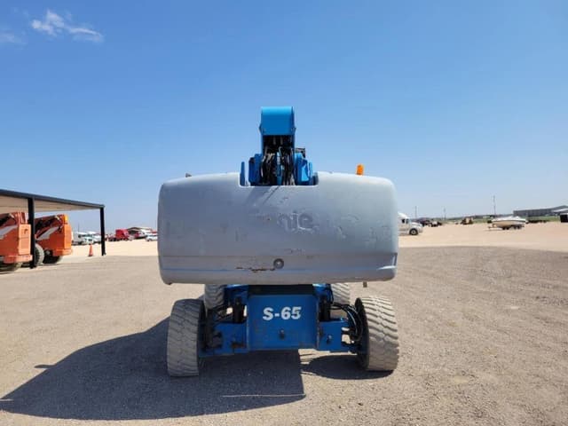 Image of Genie S-65 equipment image 3